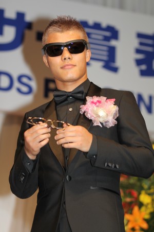 「第26回 日本 メガネ ベスト ドレッサー賞 表彰式」＜スポーツ界部門＞亀田和毅選手