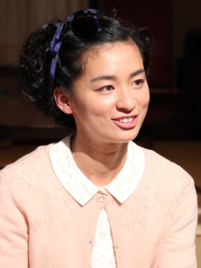 長谷川町子役の尾野真千子