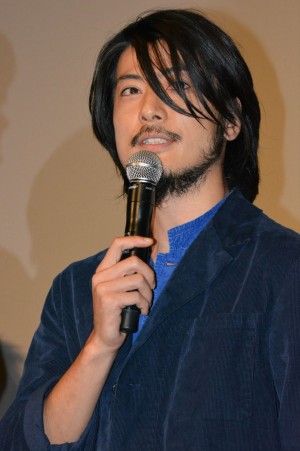 映画『陽だまりの彼女』初日舞台挨拶に出席した玉山鉄二