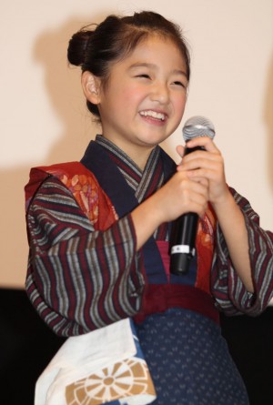 映画『おしん』初日舞台挨拶に出席した濱田ここね