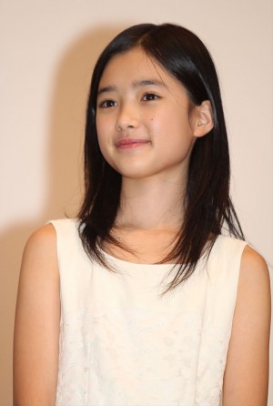 映画『おしん』初日舞台挨拶に出席した井頭愛海