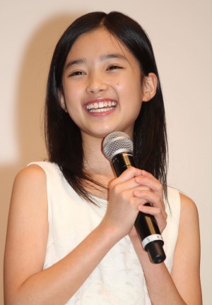 映画『おしん』初日舞台挨拶に出席した井頭愛海