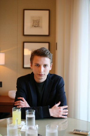 『危険なプロット』エルンスト・ウンハウワー