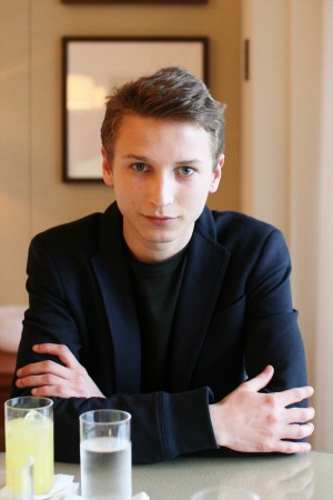 『危険なプロット』エルンスト・ウンハウワー