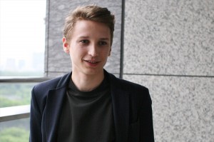 『危険なプロット』エルンスト・ウンハウワー