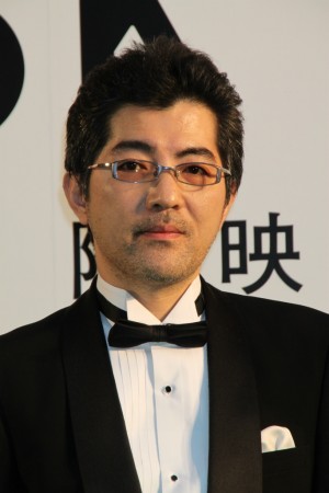 『ベヨネッタ ブラッディフェイト』（グリーンカーペット）