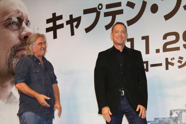 『キャプテン・フィリップス』来日記者会見に登場したトム・ハンクスとポール・グリーングラス監督