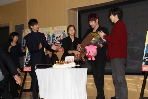 『ネイルサロン・パリス～恋はゆび先から～』来日記者会見にて