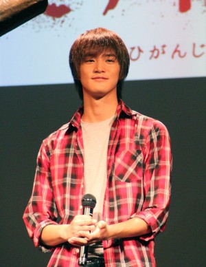 白石隼也、『彼岸島』1話上映プレミア試写会に登場