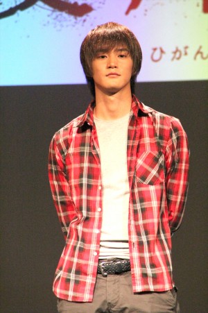 白石隼也、『彼岸島』1話上映プレミア試写会に登場