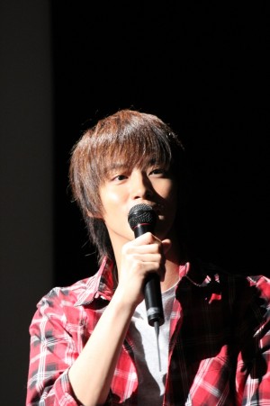 白石隼也、『彼岸島』1話上映プレミア試写会に登場