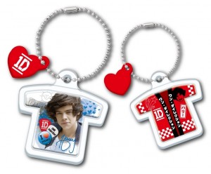 ワン・ダイレクション、日本限定オフィシャルガチャ発売！