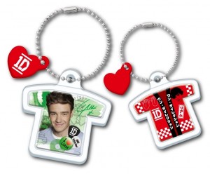 ワン・ダイレクション、日本限定オフィシャルガチャ発売！