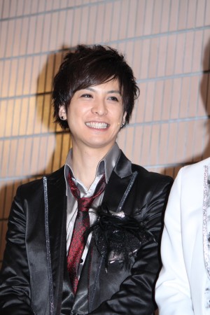 平田裕一郎、舞台『私のホストちゃん』フォトセッション・囲み取材にて