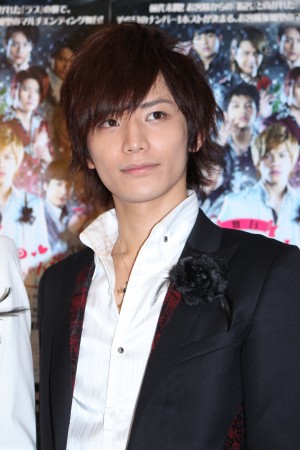 久保田秀敏、舞台『私のホストちゃん』フォトセッション・囲み取材にて