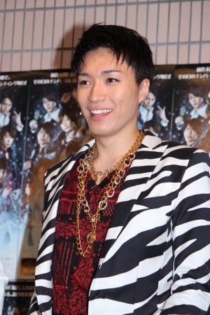 松下優也、舞台『私のホストちゃん』フォトセッション・囲み取材にて