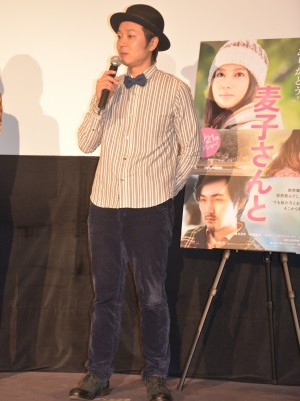吉田恵輔監督、『麦子さんと』兄妹試写会・フォトセッションにて