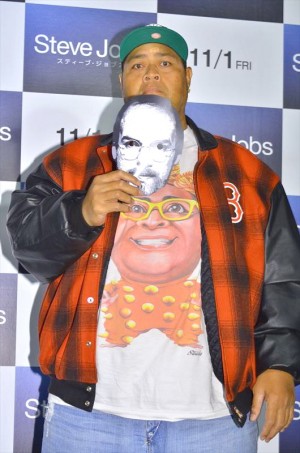 映画『スティーブ・ジョブズ』トリビュートミニライブに来場した、KONISHIKI