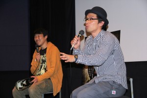 『サプライズ』で、爆笑トークを繰り広げた2人（左：松江哲明監督、右：瀧川英次）