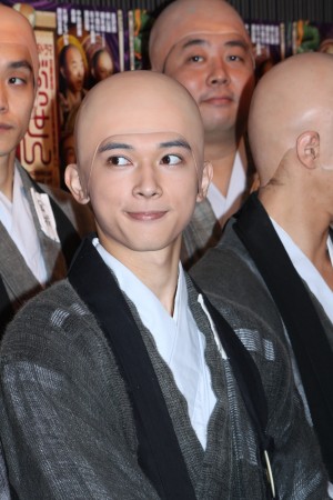 吉沢亮、舞台『ぶっせん』ゲネプロ＆囲み取材にて