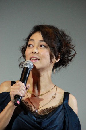 中島知子『ハダカの美奈子』初日舞台挨拶にて