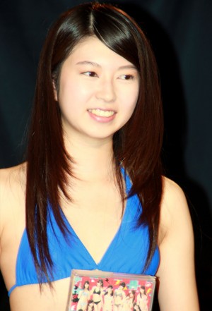 『アイドルの穴2013～日テレジェニックを探せ』DVD-BOX発売イベントに出席した日テレジェニック・権藤葵