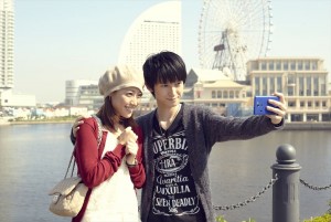 本郷奏多は瀧本美織演じる美羽が想いを寄せる同級生役