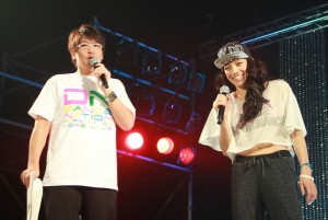 ベッキーにそっくり!? ジェシカ、ダンス披露で会場を魅了