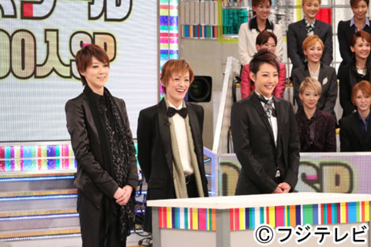 Smapとタカラジェンヌ100人が奇跡の共演 トップスターが 男役 を徹底指導 13年11月日 エンタメ ニュース クランクイン Smapとタカラジェンヌ100人が奇跡の共演 トップスターが 男役 を徹底指導 13年11月日 エンタメ ニュース クランクイン