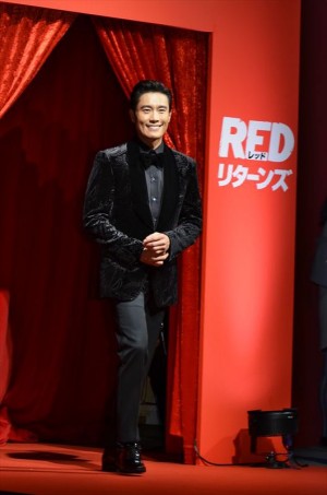 『REDリターンズ』ジャパンプレミアに登場したイ・ビョンホン