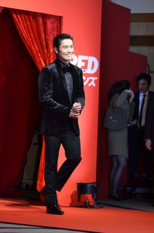 『REDリターンズ』ジャパンプレミアに登場したイ・ビョンホン