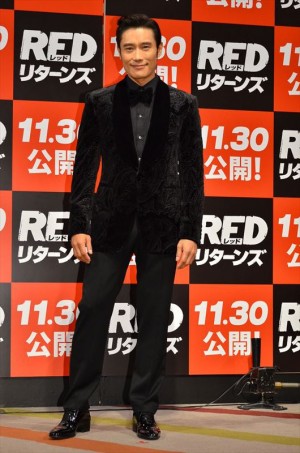 『REDリターンズ』ジャパンプレミアに登場したイ・ビョンホン