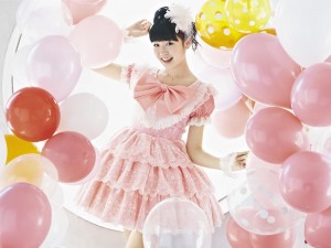 avexアイドルレーベル「iDOL Street」第1弾ユニット　SUPER☆GiRLS　前島亜美　