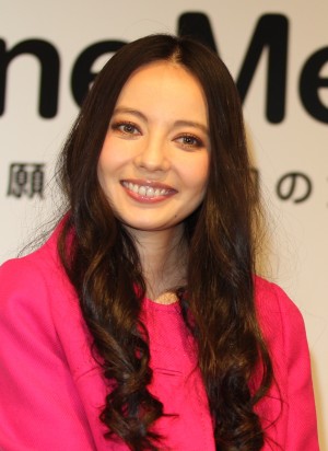 ベッキー「One Wish for One Meal イルミネーション ’13‐’14」