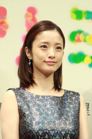 上戸彩、『ヒカリミチ～希望の輪～』点灯式にて