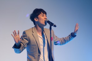 V.Iが主題歌『空に描く思い』を初披露