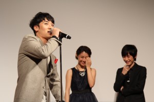 V.Iが主題歌『空に描く思い』を初披露
