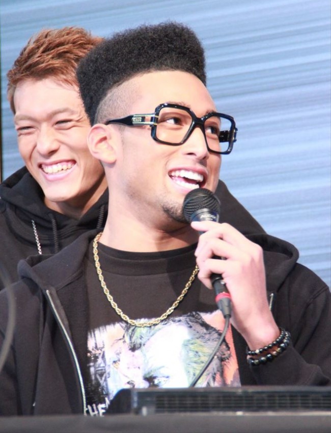 『DCコミックス＆ワーナーヒーローズ！フェスティバル2013』に登場したGENERATIONS from EXILE TRIBE