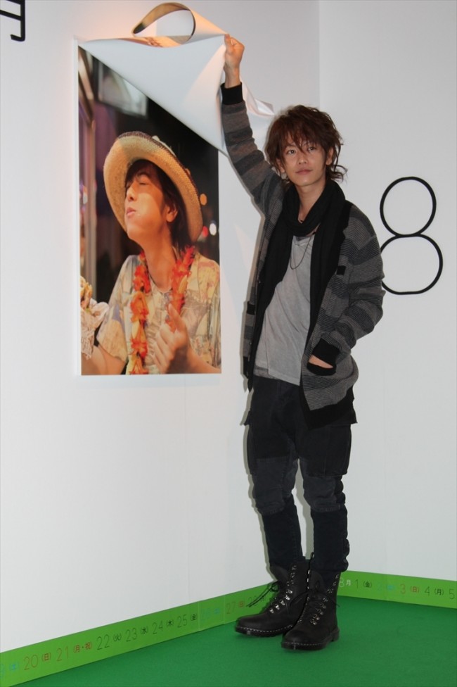 『カノ嘘』佐藤健、「佐藤めくる展」をPR