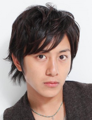 フランスの有名パティスリーの御曹司オリヴィエ・トレルイエ役の溝端淳平