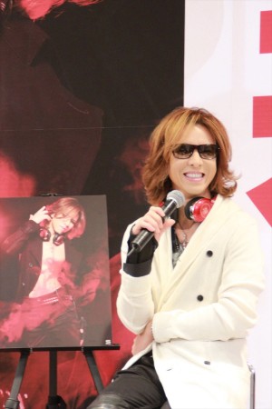 YOSHIKI、「SL150 YOSHIKI special edition」発売記念イベントにて