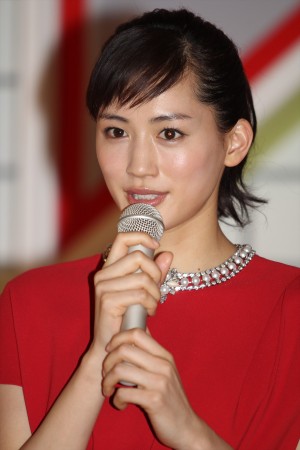 綾瀬はるか、「LIFE！ 紅白歌合戦 大集合スペシャル」取材会にて