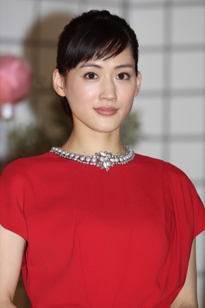 綾瀬はるか、「LIFE！ 紅白歌合戦 大集合スペシャル」取材会にて