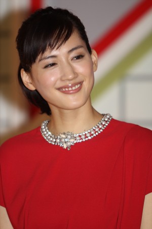 綾瀬はるか、「LIFE！ 紅白歌合戦 大集合スペシャル」取材会にて