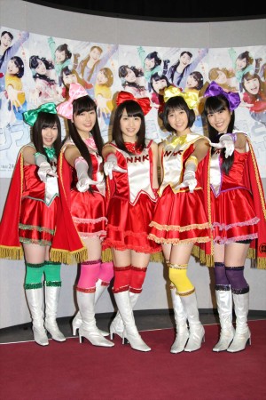 ももいろクローバーZ、『天使とジャンプ』完成試写会にて