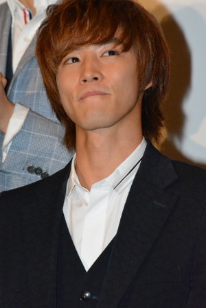 白石隼也、映画『仮面ライダー×仮面ライダー 鎧武＆ウィザード 天下分け目の戦国MOVIE大合戦』初日舞台挨拶にて