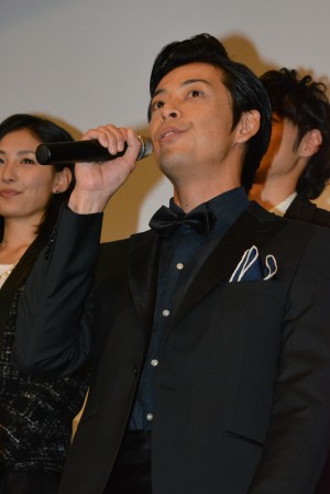 敦士、映画『仮面ライダー×仮面ライダー 鎧武＆ウィザード 天下分け目の戦国MOVIE大合戦』初日舞台挨拶にて