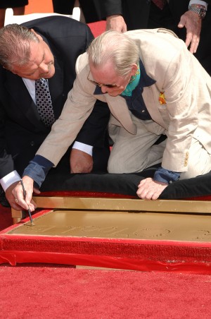 2011年4月に行われた、「ハリウッド・ウォーク・オブ・フェーム」セレモニー時のピーター・オトゥール