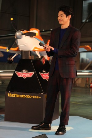 瑛太、『プレーンズ』ジャパン・プレミアにて