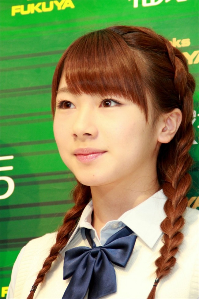 『モーニング娘。天気組BOOK』発売記念握手会イベントの様子